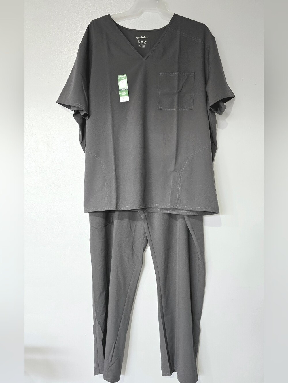 Scrubstar Premium Scrubwear 2 piece Scrubs Set in Pewter Gray. Unisex Size 3XL